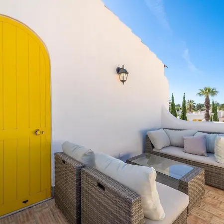 Bougainvilla - Vilamoura - Pool - Free Wifi - Air Con