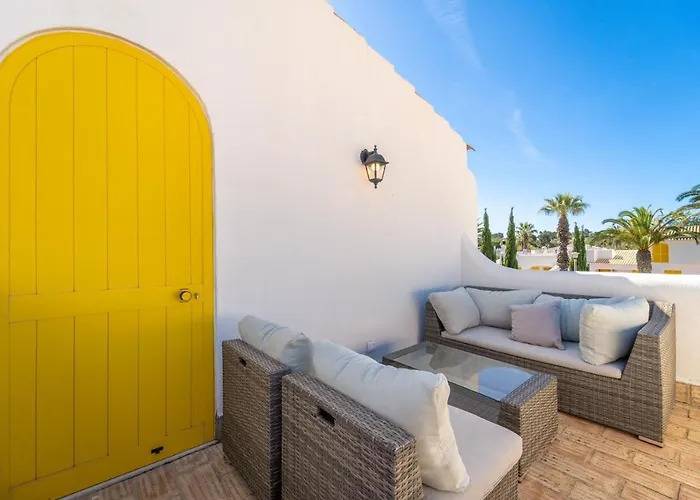 Bougainvilla - Vilamoura - Pool - Free Wifi - Air Con